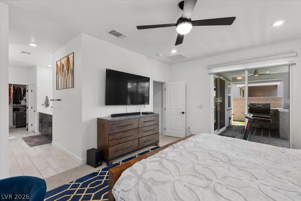 8949 Lucky Crest, Las Vegas, NV 89113
