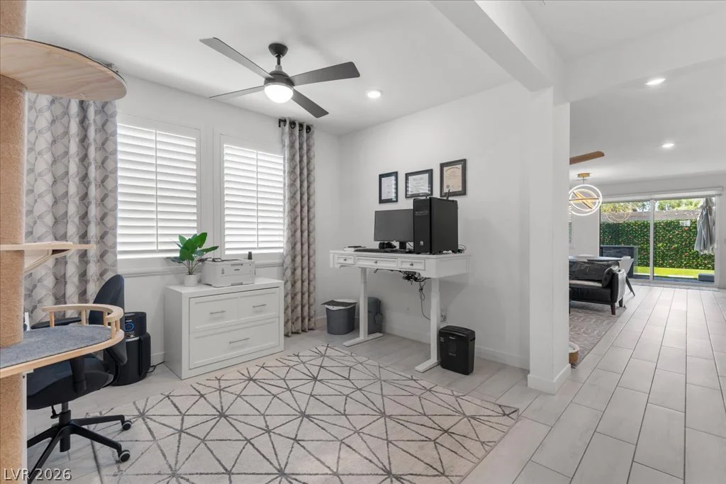 8949 Lucky Crest, Las Vegas, NV 89113