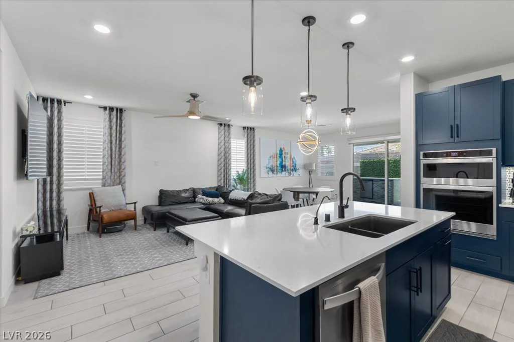 8949 Lucky Crest, Las Vegas, NV 89113
