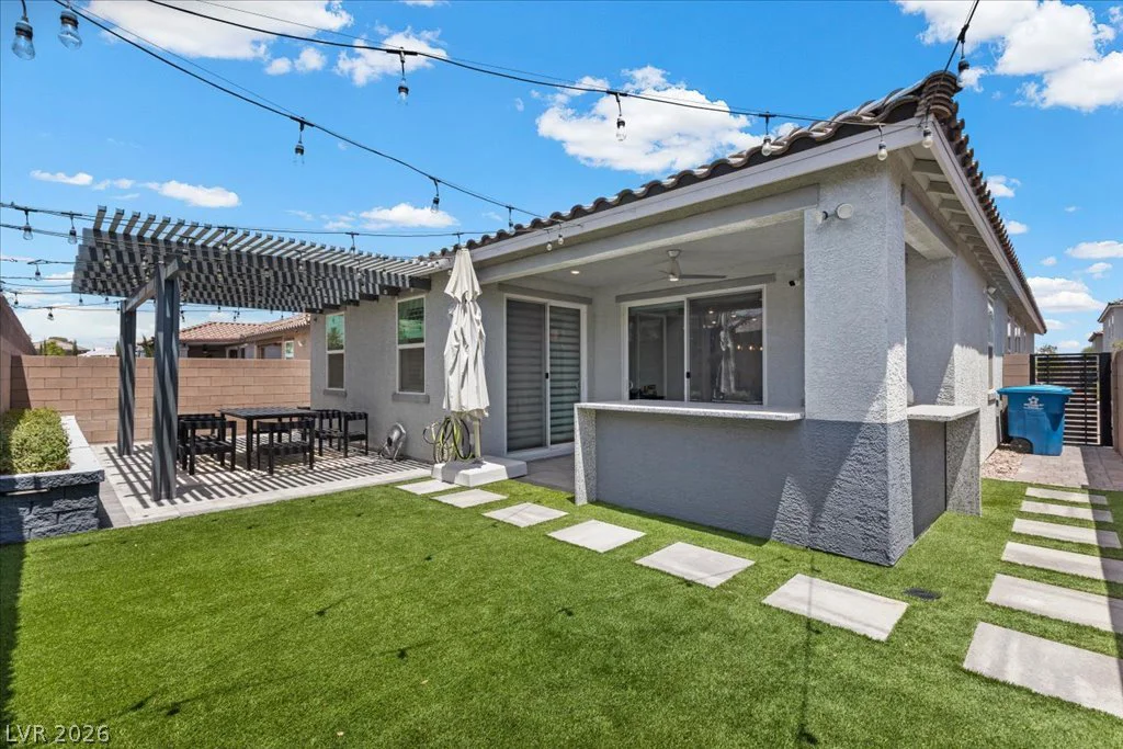 8949 Lucky Crest, Las Vegas, NV 89113
