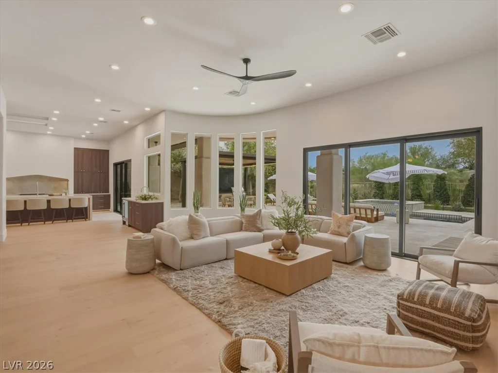 3 Isleworth, Henderson, NV 89052