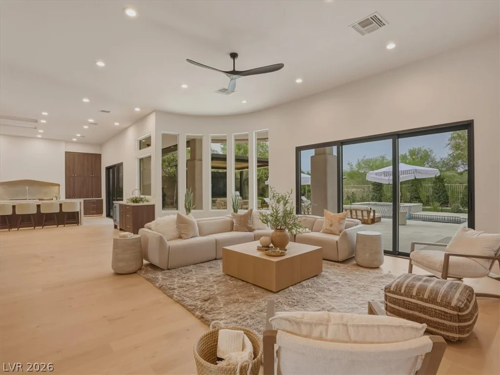 3 Isleworth, Henderson, NV 89052