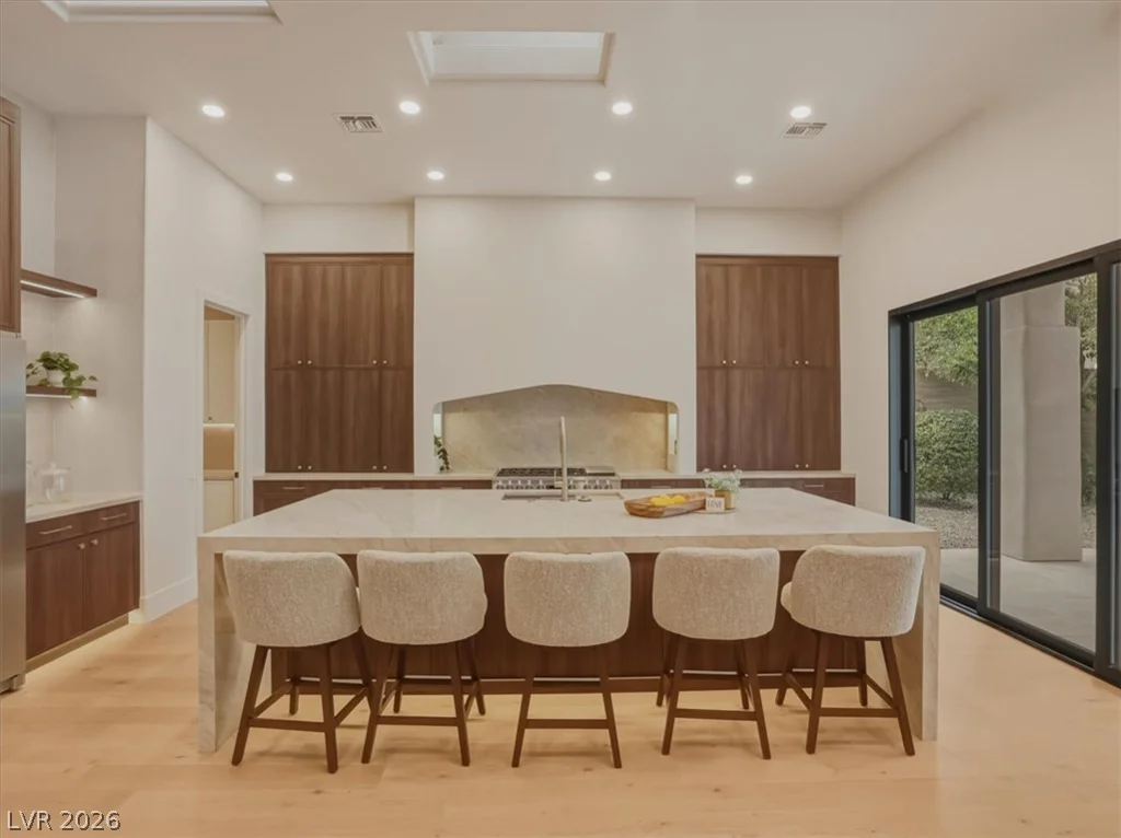 3 Isleworth, Henderson, NV 89052