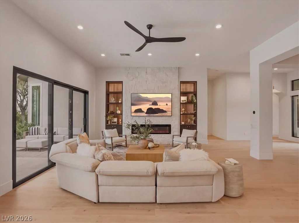 3 Isleworth, Henderson, NV 89052
