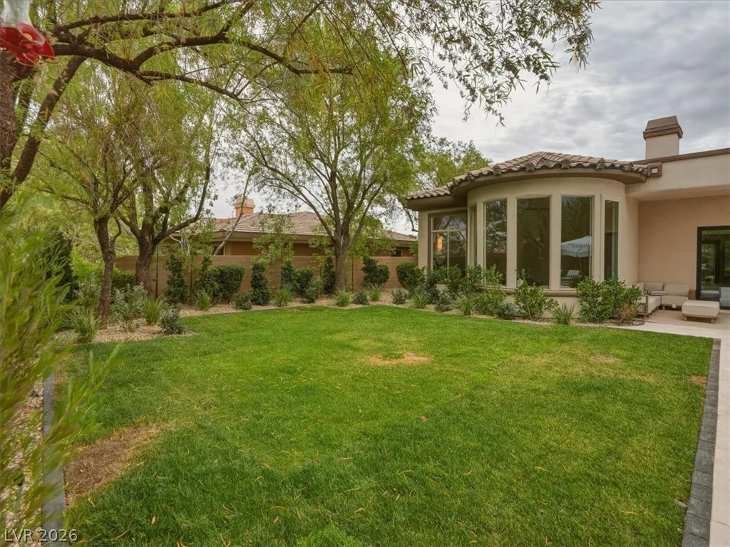 3 Isleworth, Henderson, NV 89052