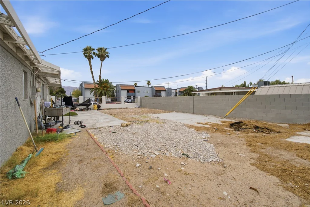 3224 Venus, Las Vegas, NV 89101