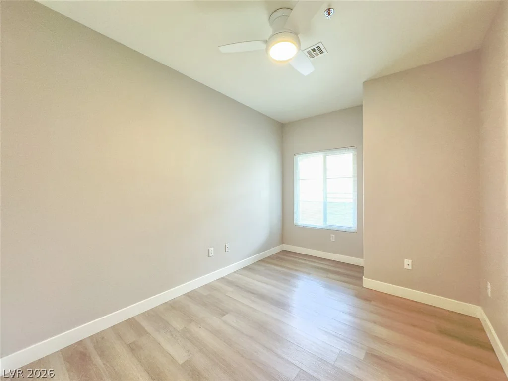 10020 Benjamin Nicholas, Las Vegas, NV 89144