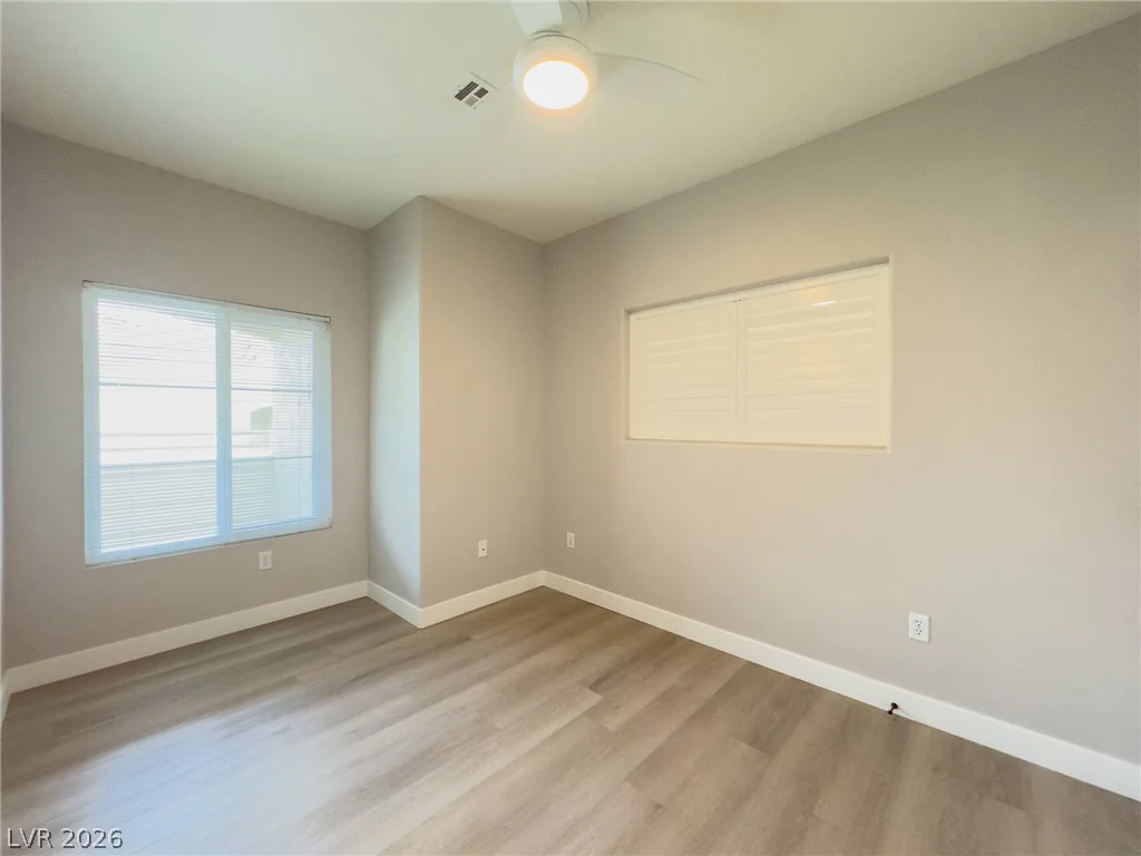 10020 Benjamin Nicholas, Las Vegas, NV 89144