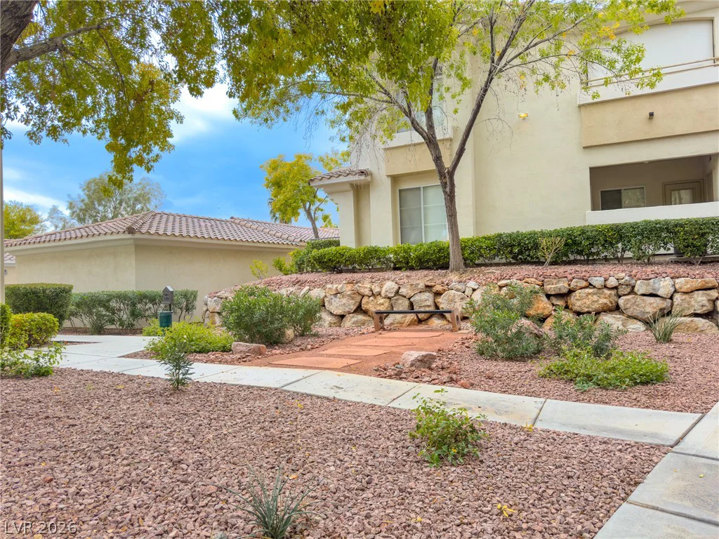10020 Benjamin Nicholas, Las Vegas, NV 89144