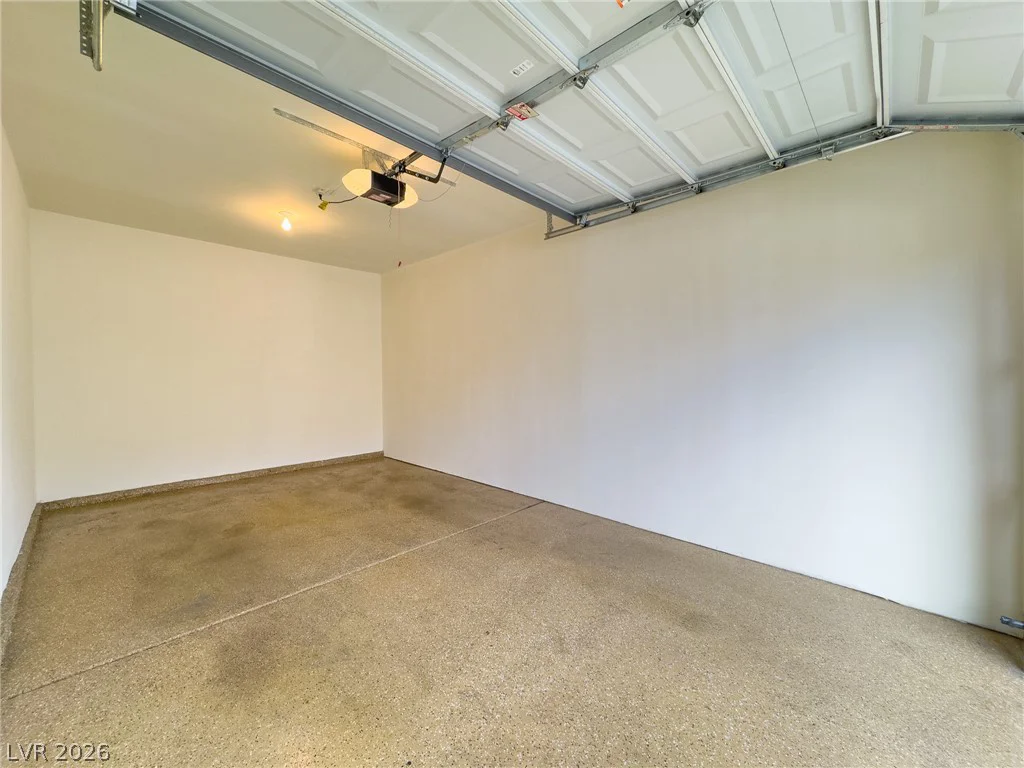 10020 Benjamin Nicholas, Las Vegas, NV 89144