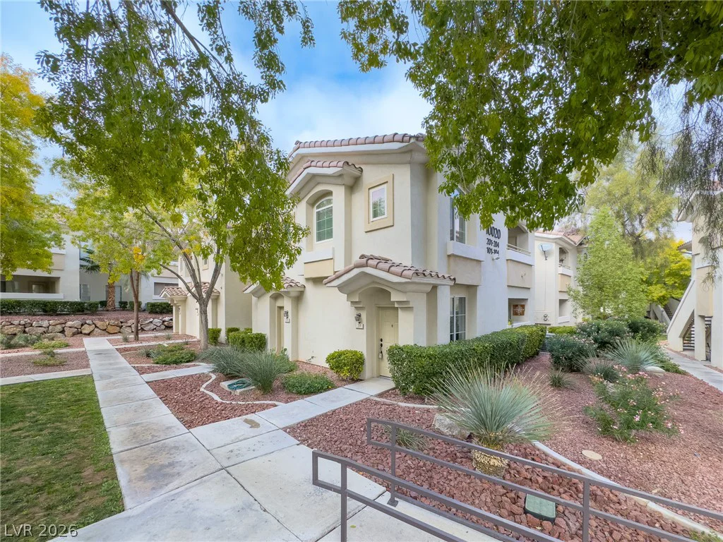 10020 Benjamin Nicholas, Las Vegas, NV 89144