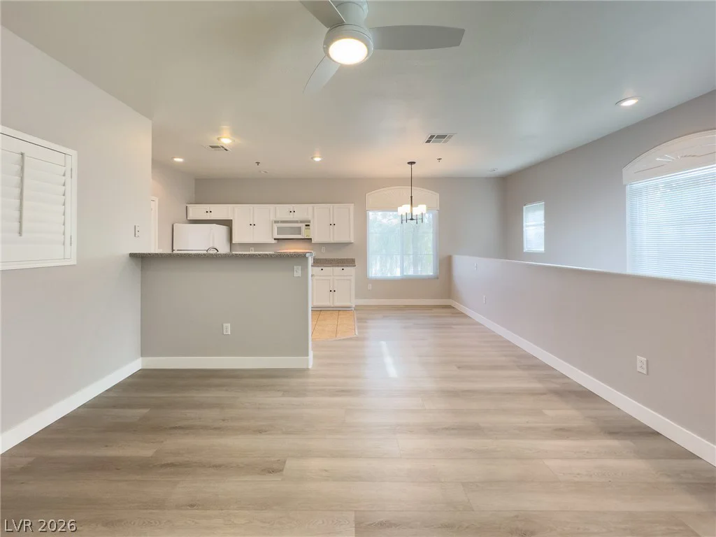 10020 Benjamin Nicholas, Las Vegas, NV 89144