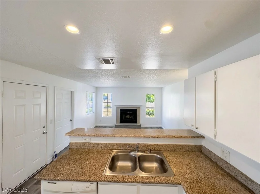 2732 Alicialynn, Las Vegas, NV 89121