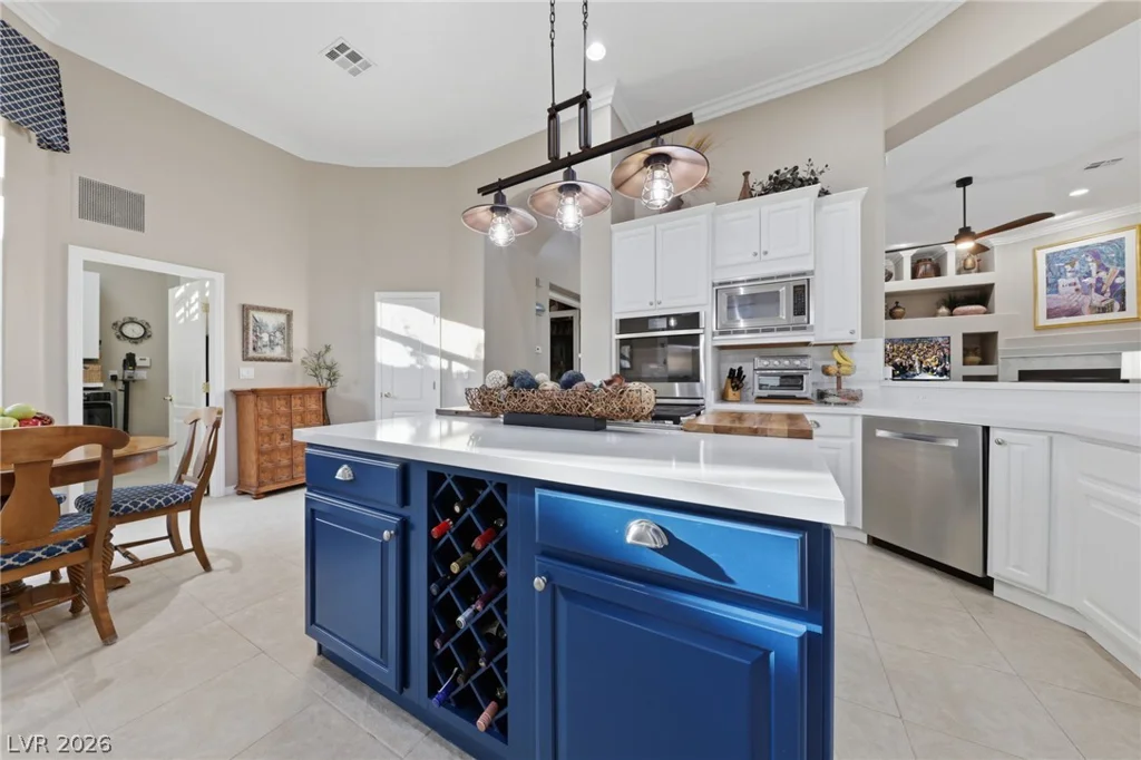 9253 Canyon Mesa, Las Vegas, NV 89144