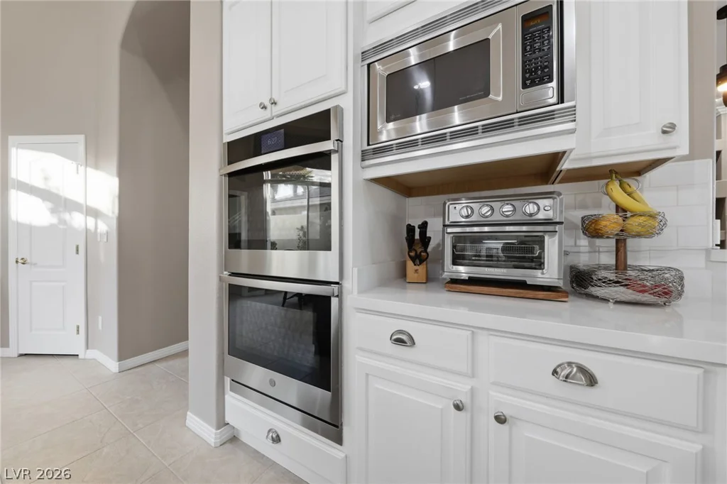 9253 Canyon Mesa, Las Vegas, NV 89144