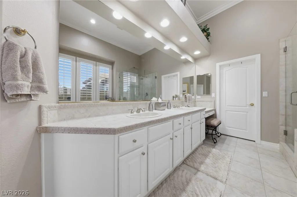 9253 Canyon Mesa, Las Vegas, NV 89144