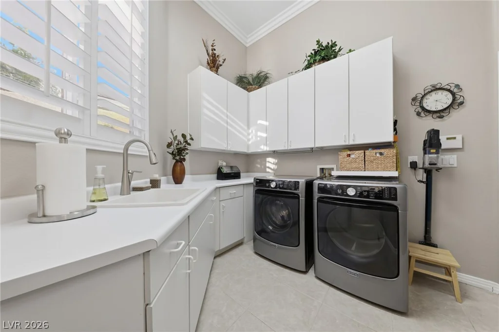 9253 Canyon Mesa, Las Vegas, NV 89144