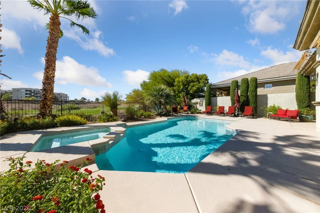 9253 Canyon Mesa, Las Vegas, NV 89144