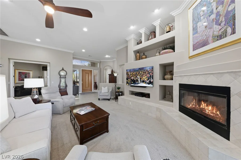 9253 Canyon Mesa, Las Vegas, NV 89144