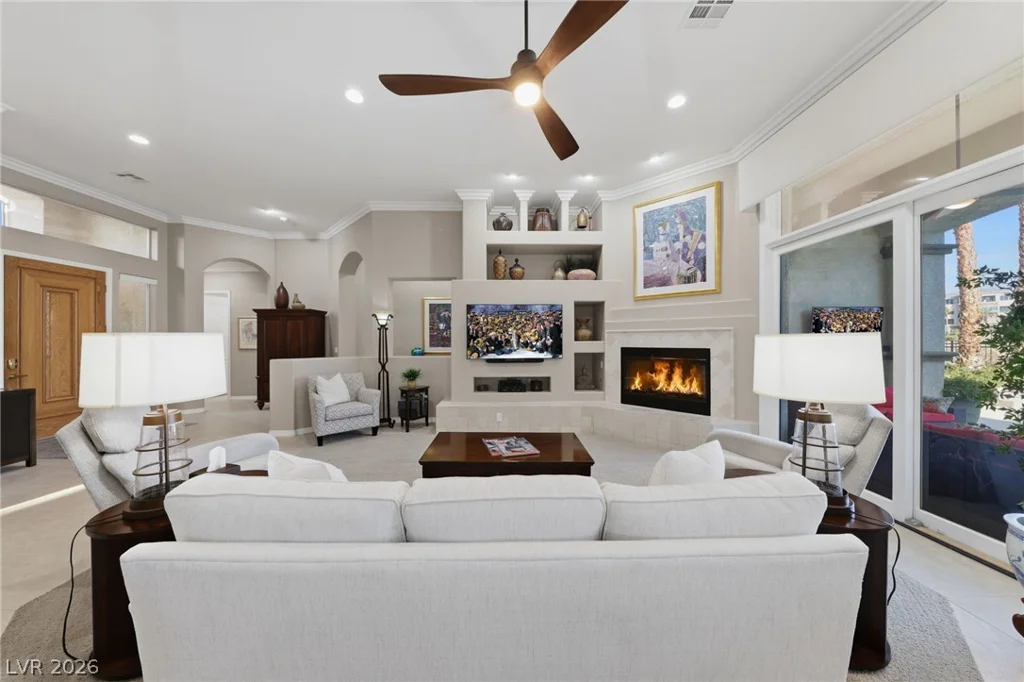 9253 Canyon Mesa, Las Vegas, NV 89144