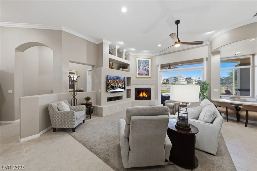 9253 Canyon Mesa, Las Vegas, NV 89144