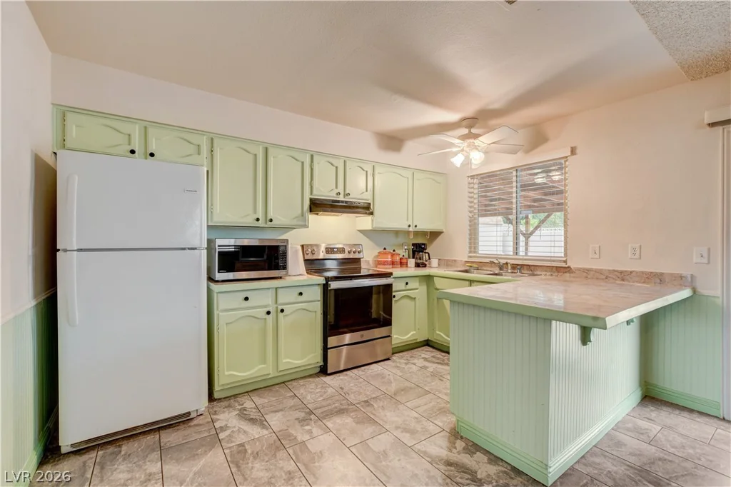406 Ash, Henderson, NV 89015