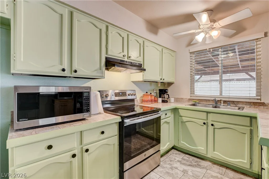 406 Ash, Henderson, NV 89015