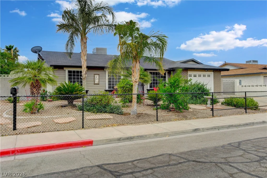 406 Ash, Henderson, NV 89015