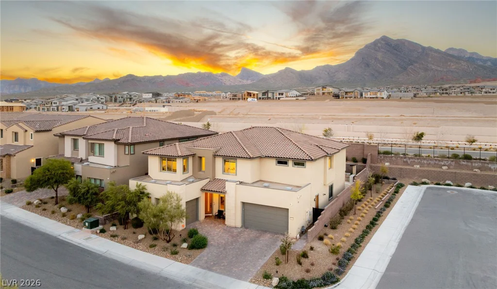237 Wilson Ridge, Las Vegas, NV 89138