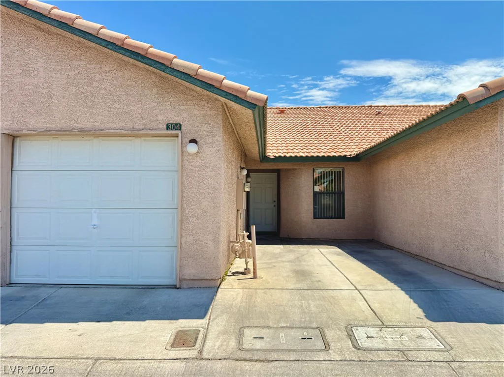 304 Crosswind, Las Vegas, NV 89145