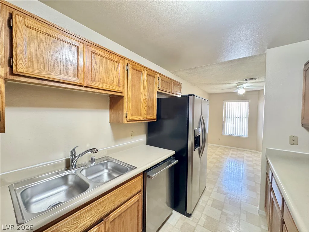 304 Crosswind, Las Vegas, NV 89145