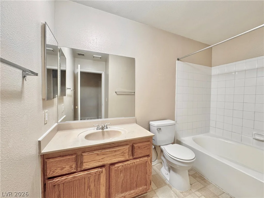 304 Crosswind, Las Vegas, NV 89145