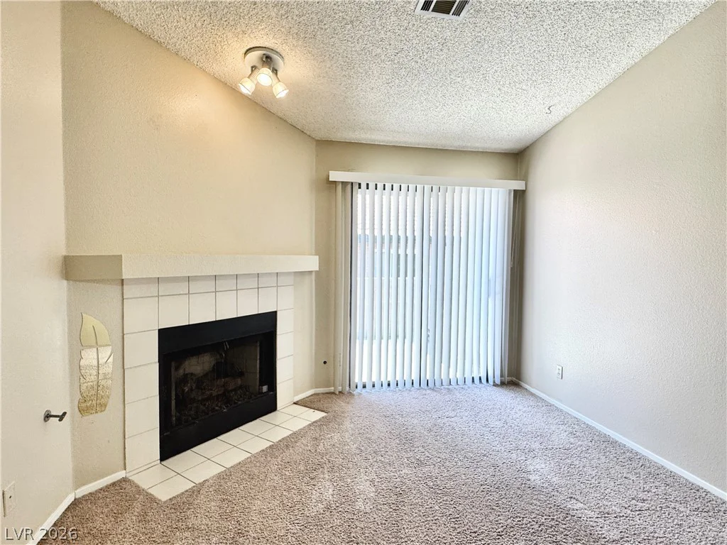 304 Crosswind, Las Vegas, NV 89145