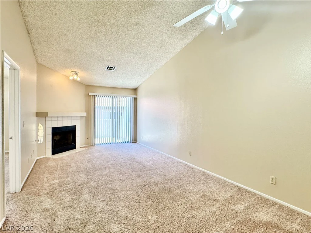 304 Crosswind, Las Vegas, NV 89145
