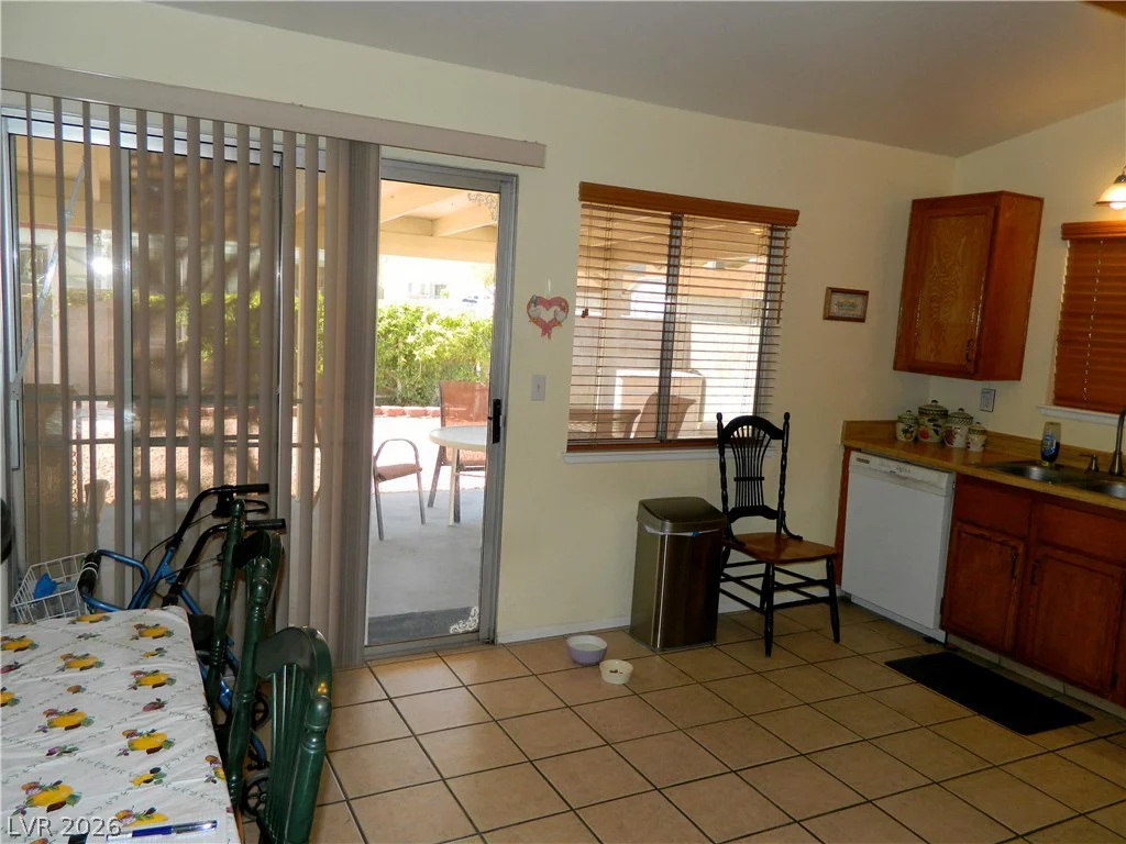6257 Saginaw, Las Vegas, NV 89108