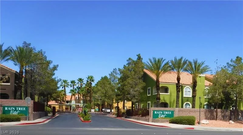 7950 Flamingo, Las Vegas, NV 89147