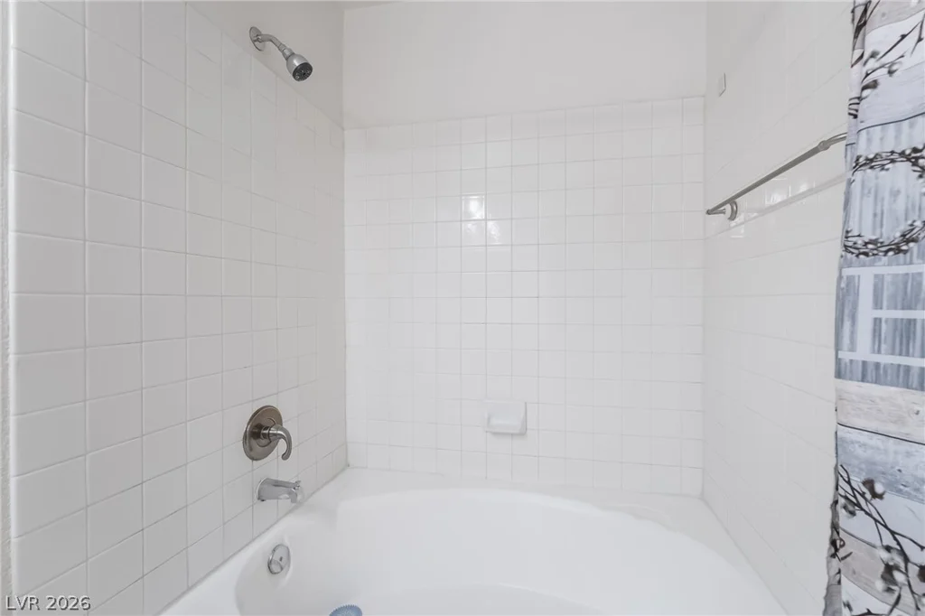 7950 Flamingo, Las Vegas, NV 89147