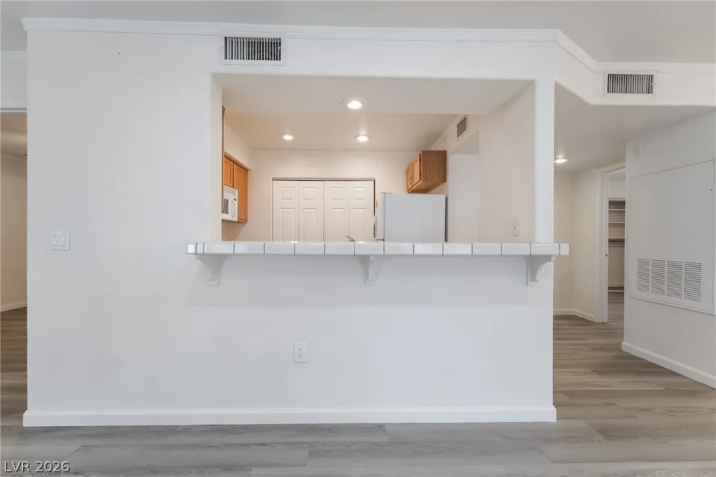 7950 Flamingo, Las Vegas, NV 89147