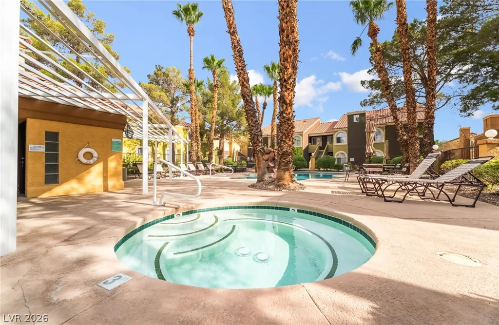 7950 Flamingo, Las Vegas, NV 89147