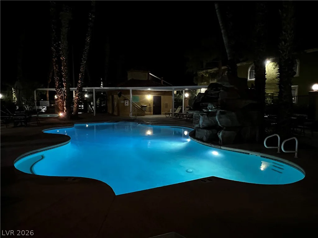 7950 Flamingo, Las Vegas, NV 89147