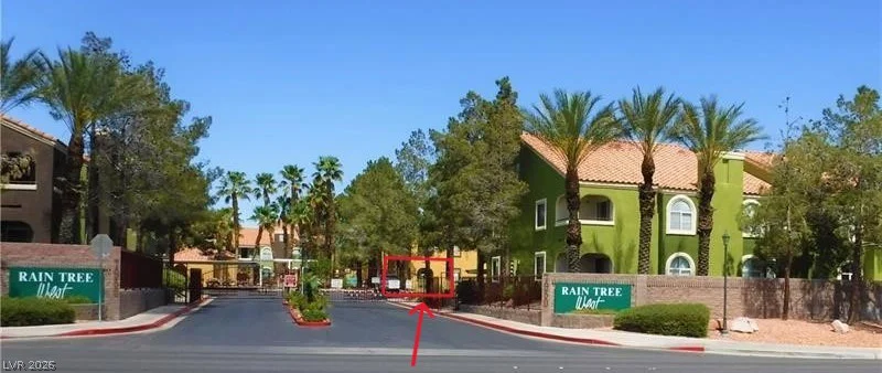 7950 Flamingo, Las Vegas, NV 89147