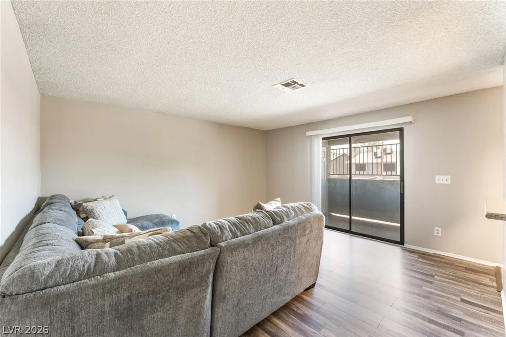 4580 CARRIAGE PARK, Las Vegas, NV 89121