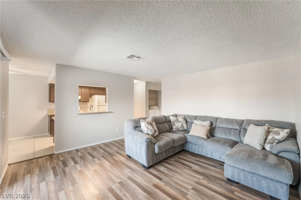 4580 CARRIAGE PARK, Las Vegas, NV 89121