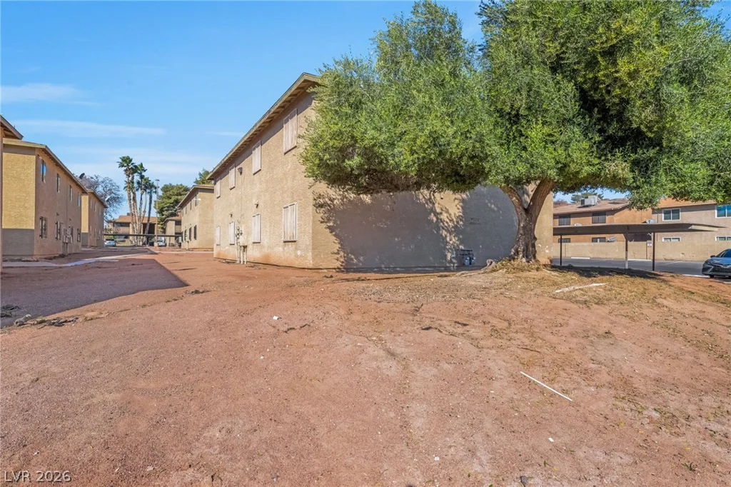 4580 CARRIAGE PARK, Las Vegas, NV 89121