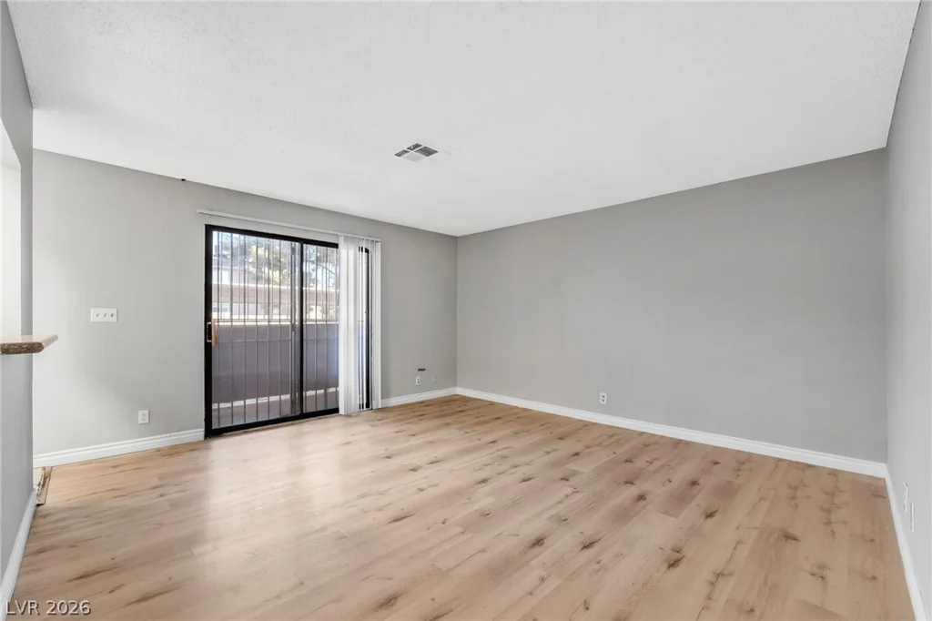 4580 CARRIAGE PARK, Las Vegas, NV 89121