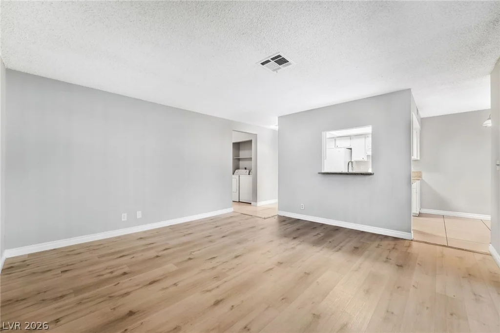 4580 CARRIAGE PARK, Las Vegas, NV 89121
