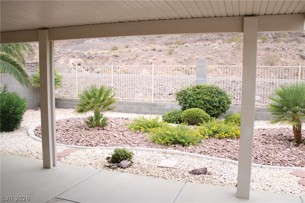 695 Jane Eyre, Henderson, NV 89002