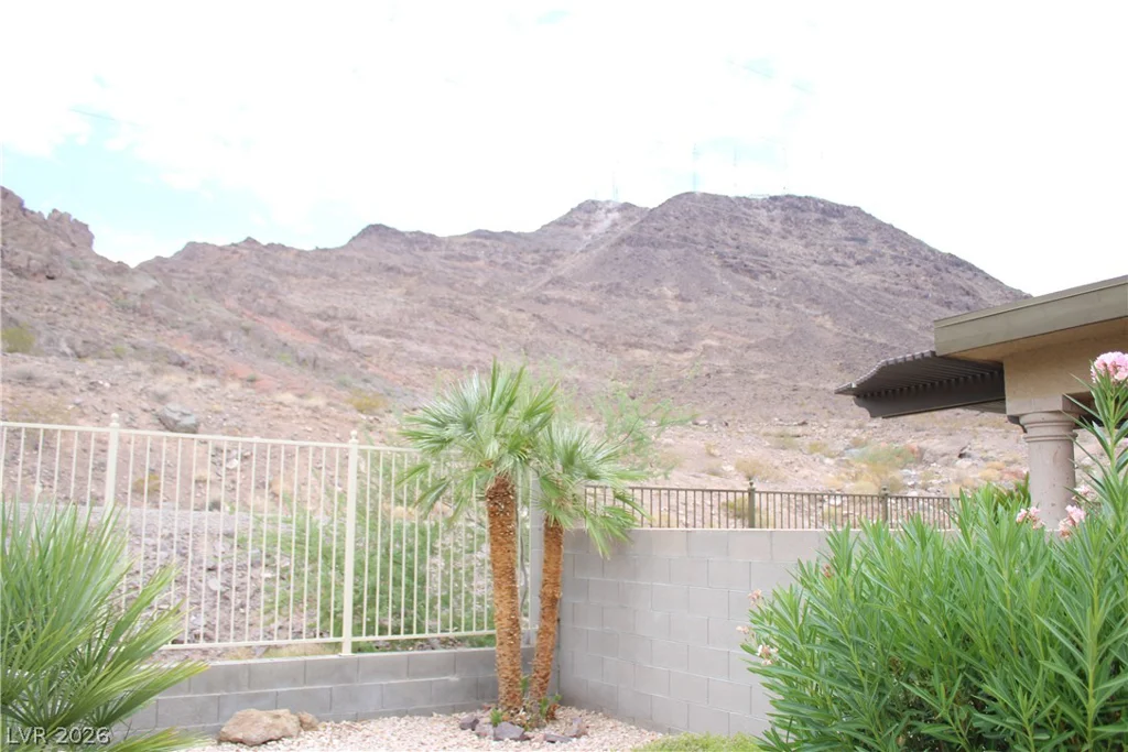 695 Jane Eyre, Henderson, NV 89002
