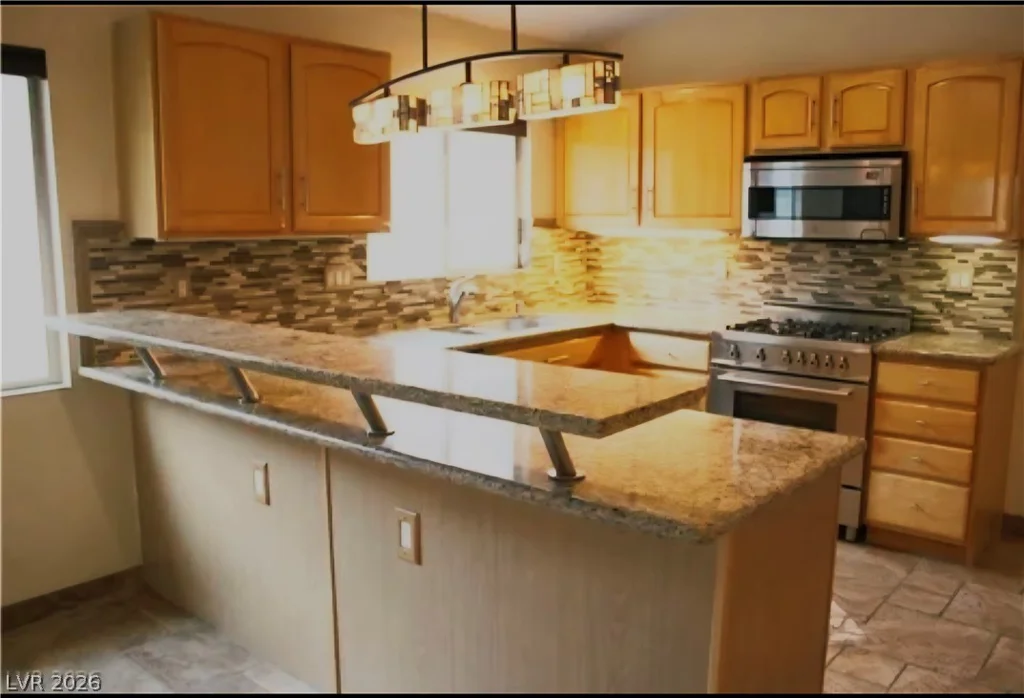 695 Jane Eyre, Henderson, NV 89002