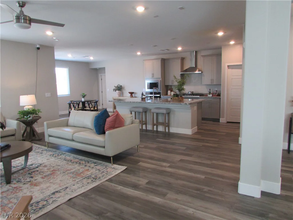 513 Chestnut Falcon, Henderson, NV 89011